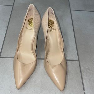 Vince Camuto heels, size 9